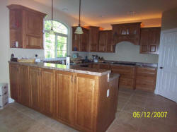 kitchen03.JPG (71003 bytes)