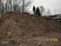 20061210house149.JPG (115036 bytes)