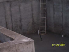 20061229house08.JPG (50250 bytes)