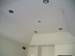 20070402house04.JPG (25937 bytes)