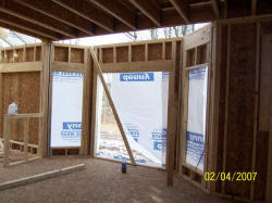 20070203house08.JPG (90792 bytes)