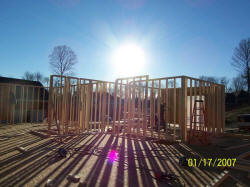 20070117house03.JPG (87039 bytes)
