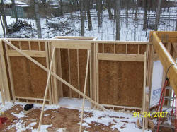 20070124house15.JPG (124122 bytes)