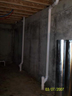 20070307house08.JPG (39242 bytes)
