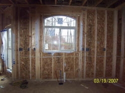 20070318house01.JPG (87470 bytes)