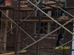 20070318house03.JPG (74631 bytes)