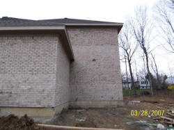 20070328house03.JPG (89251 bytes)